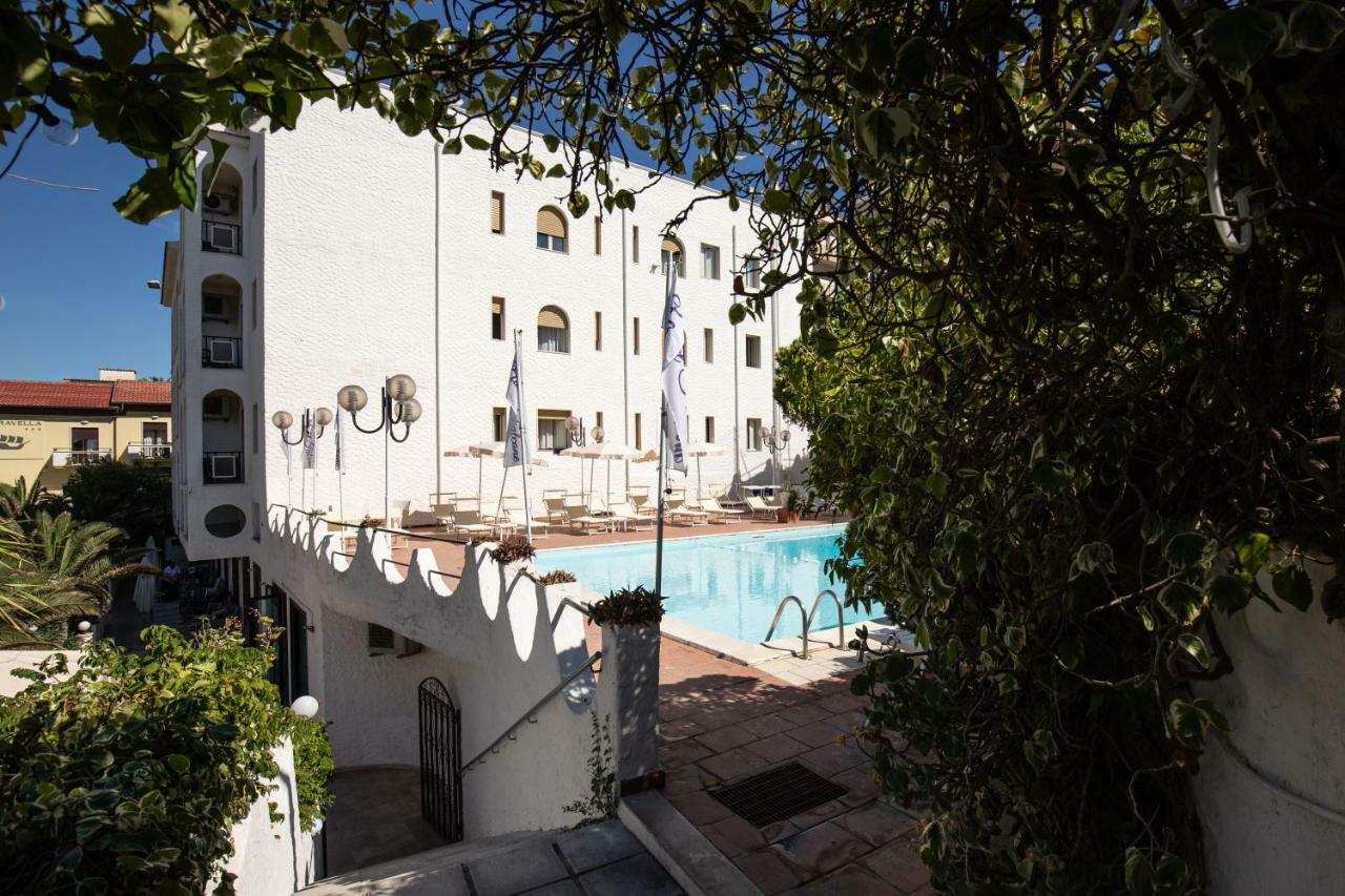 Hotel Falcone Vieste Zewnętrze zdjęcie